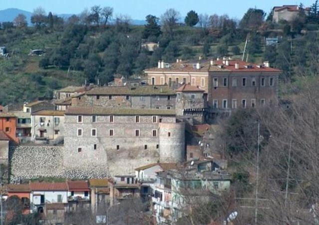 Mentana Residenza Nel Borgo Romano מראה חיצוני תמונה