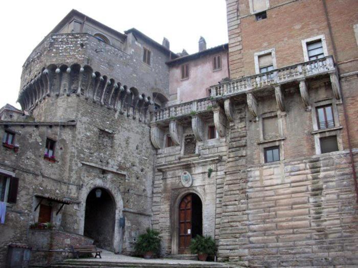 Mentana Residenza Nel Borgo Romano מראה חיצוני תמונה
